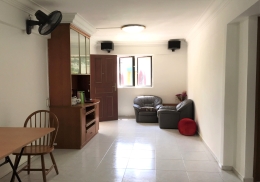 Corner Unit! Total Privacy! 2-Bedroom! Upgraded Bathroom! Convenience!