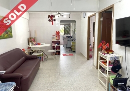 Superb Convenient! Near Hawker Center! Market! Jurong West MRT (u/c)!
